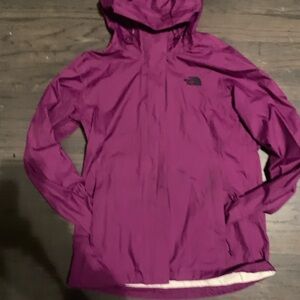 The North Face Purple Ski Jacket with Hood and Water-Resistant Fabric
